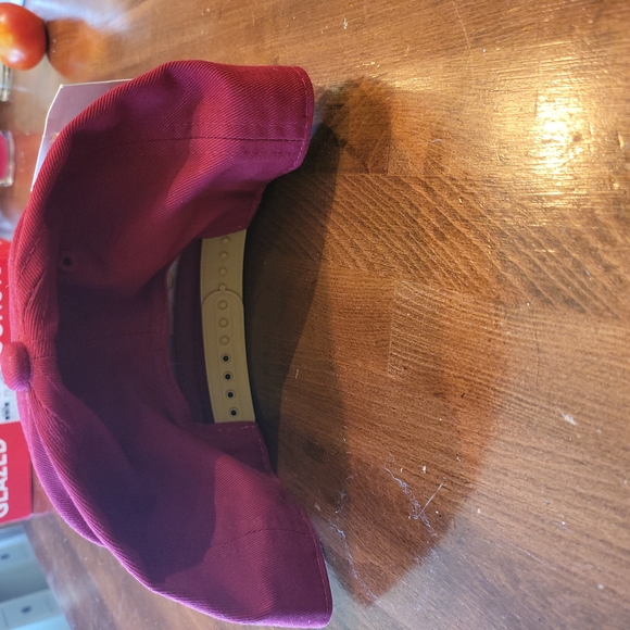 Local snapback hat - Picture 2 of 3